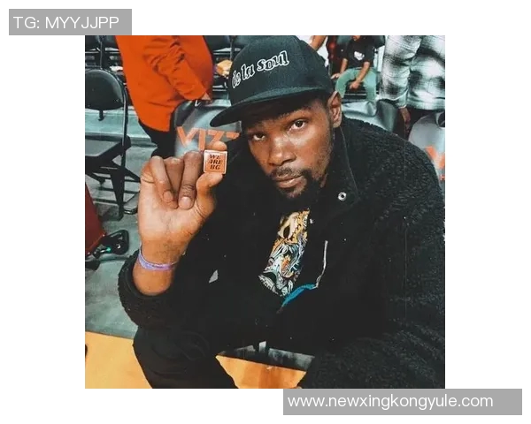 杜兰特感慨休斯敦如家感谢球迷热情排队支持摇头娃娃 杜兰特感慨休斯敦如家感谢球迷热情排队支持摇头娃娃